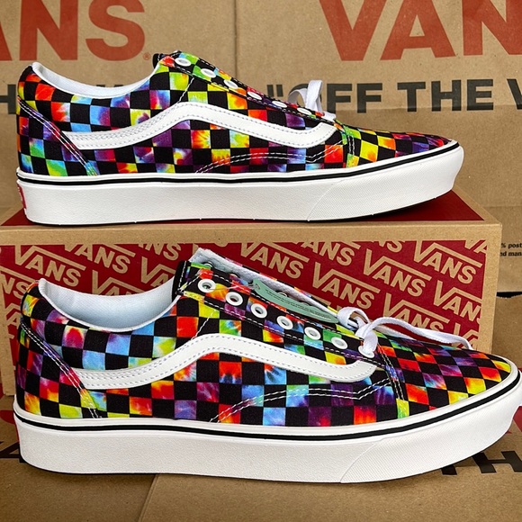 Vans Comfycush Old Skool The Tie-Dye Checkerboard Black Sneakers WMNS - Picture 4 of 16